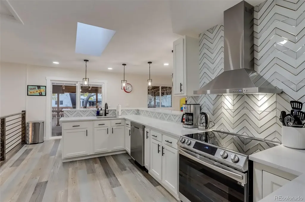 8475 Quay Drive Arvada CO 80003