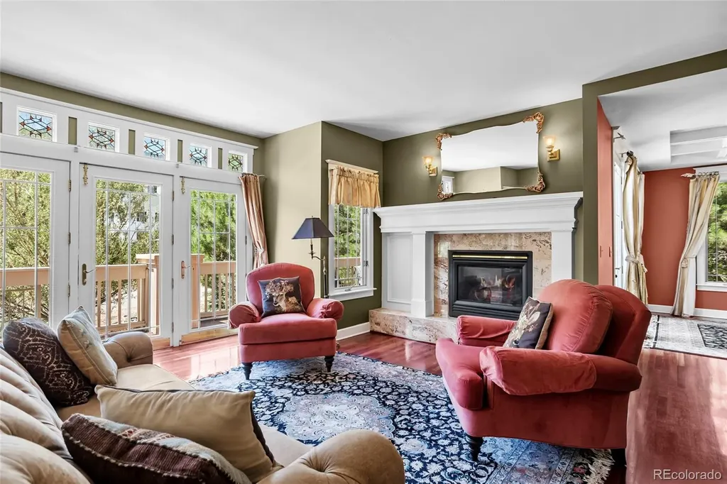 6369 Apache Drive Larkspur CO 80118