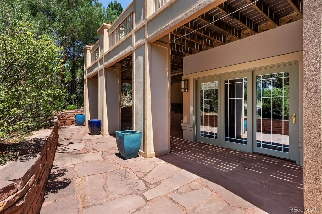 6369 Apache Drive Larkspur CO 80118