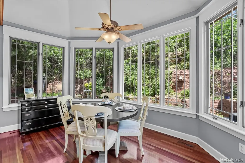 6369 Apache Drive Larkspur CO 80118