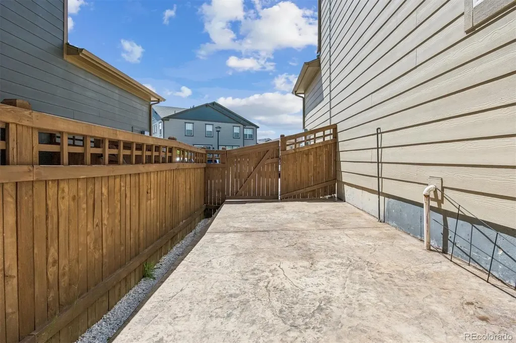 399 Courtfield Way Castle Rock CO 80108