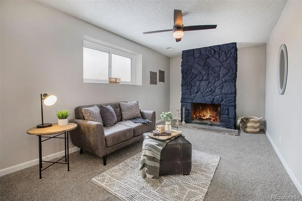 8369 E Briarwood Avenue Englewood CO 80112