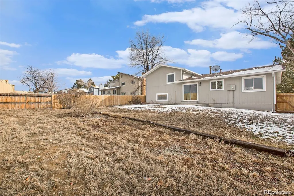 8369 E Briarwood Avenue Englewood CO 80112