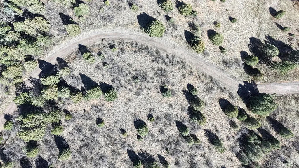 2050 Coyote Spur Golden CO 80403