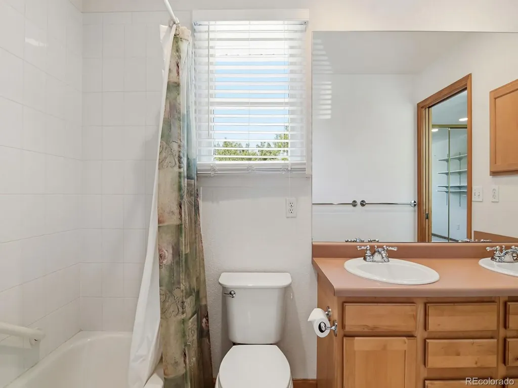 11349 E Louisiana Avenue Aurora CO 80012
