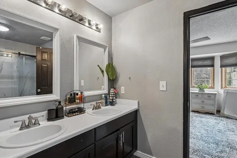 6843 S Owens Street Littleton CO 80127