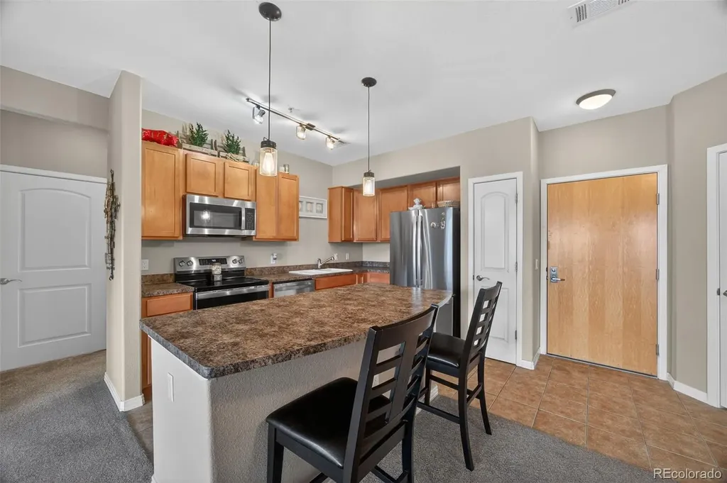 10184 Park Meadows Drive Lone Tree CO 80124