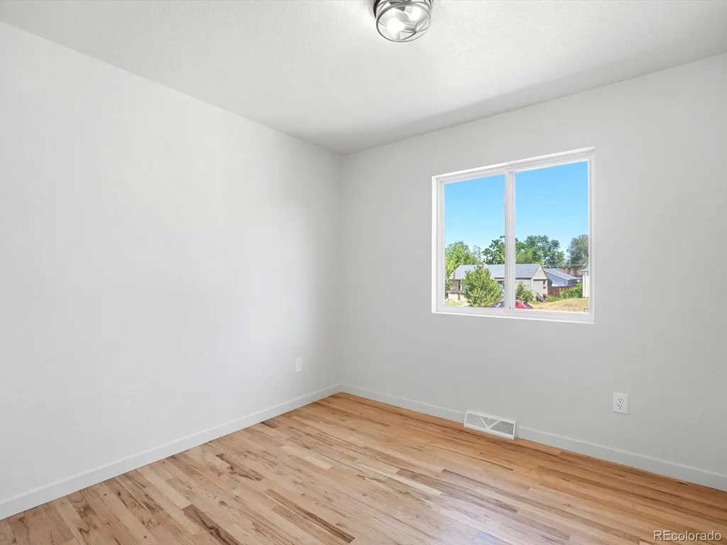 47 N Zenobia Street Denver CO 80219