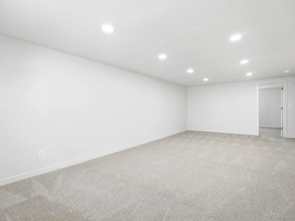 47 N Zenobia Street Denver CO 80219