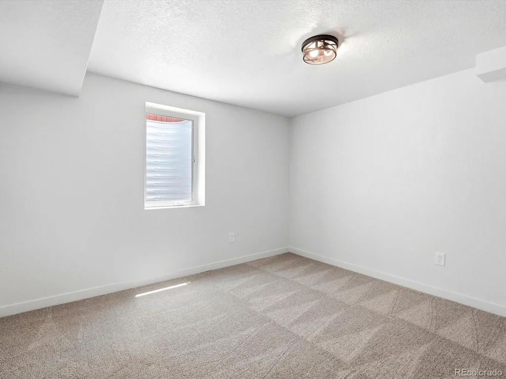 47 N Zenobia Street Denver CO 80219