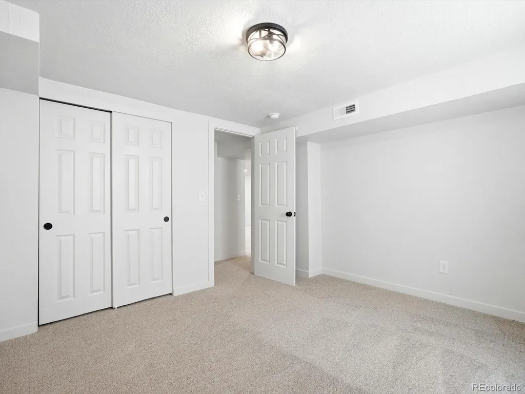 47 N Zenobia Street Denver CO 80219