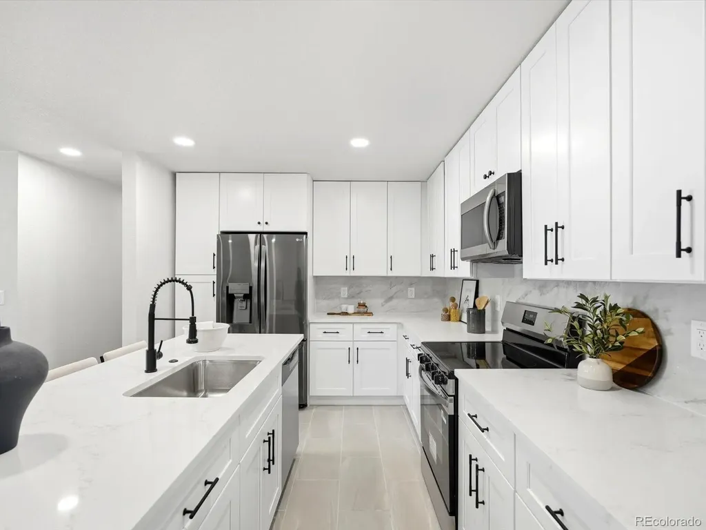 47 N Zenobia Street Denver CO 80219