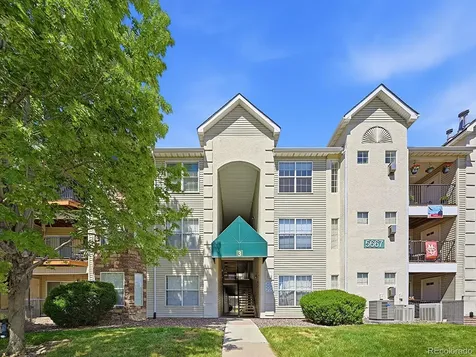 5667 S Urban Street Littleton CO 80127