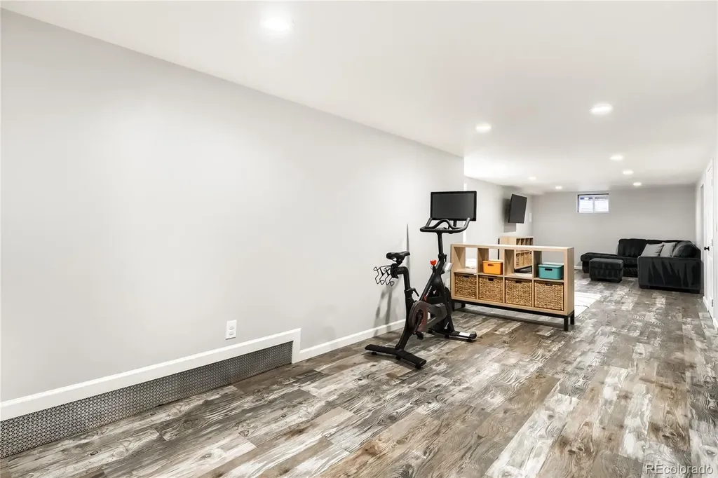 1558 S Gray Street Lakewood CO 80232