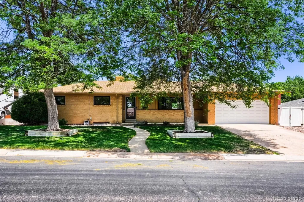 1558 S Gray Street Lakewood CO 80232