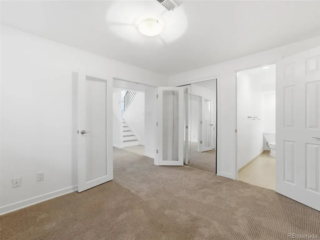 2249 S Yank Court Lakewood CO 80228