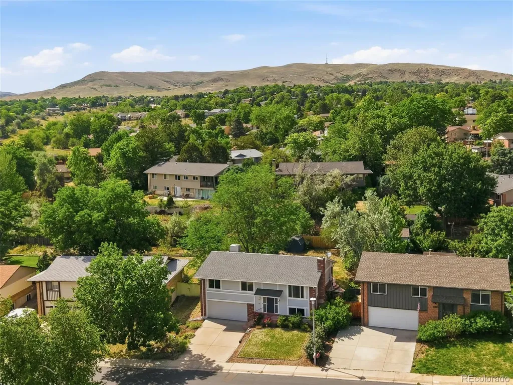 2249 S Yank Court Lakewood CO 80228