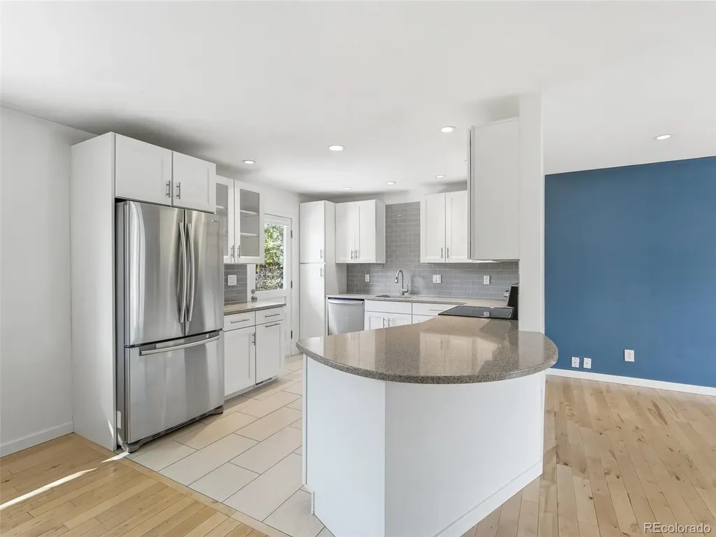 2249 S Yank Court Lakewood CO 80228