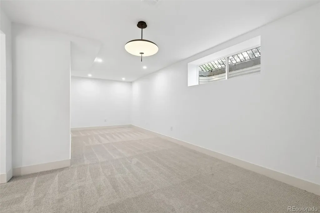 13050 Willow Lane Golden CO 80401