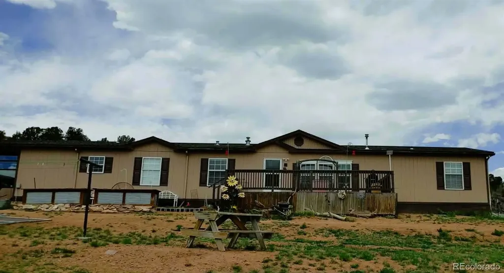 38 Choctaw Drive Walsenburg CO 81089