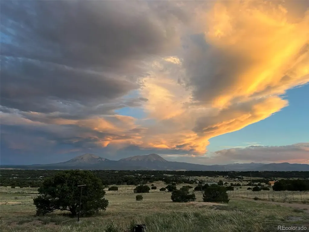 38 Choctaw Drive Walsenburg CO 81089
