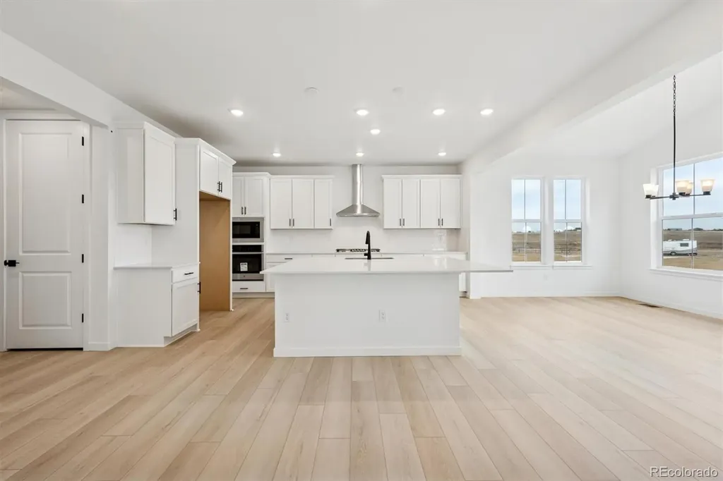 486 S Salida Street Aurora CO 80017