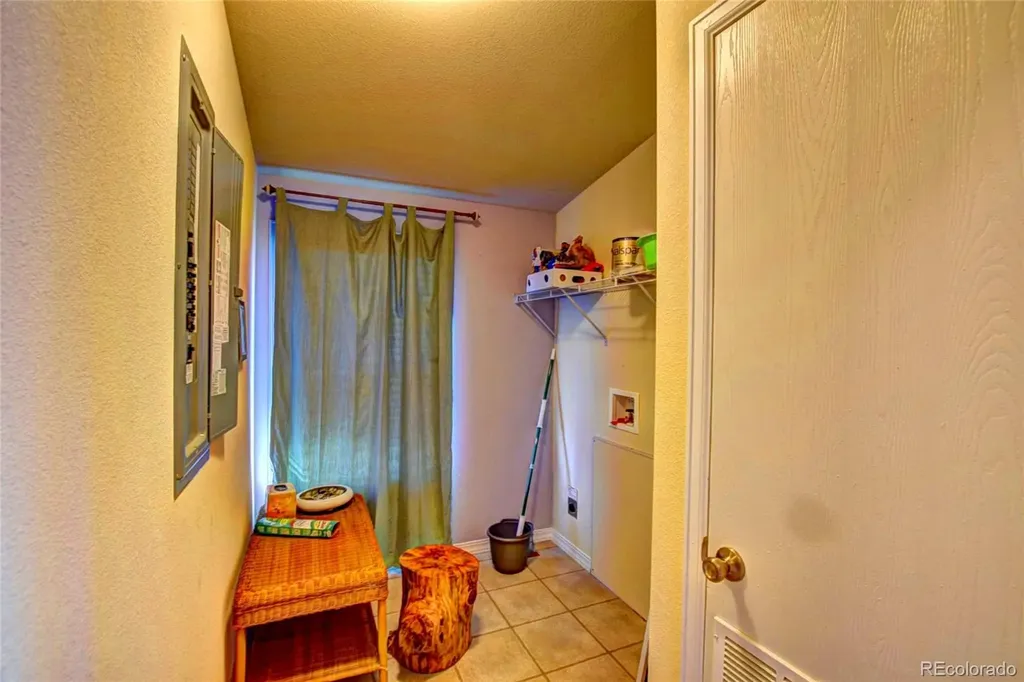 735 Apache Trail Como CO 80432