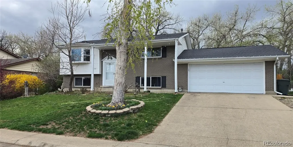 10921 Hermosa Court Northglenn CO 80234