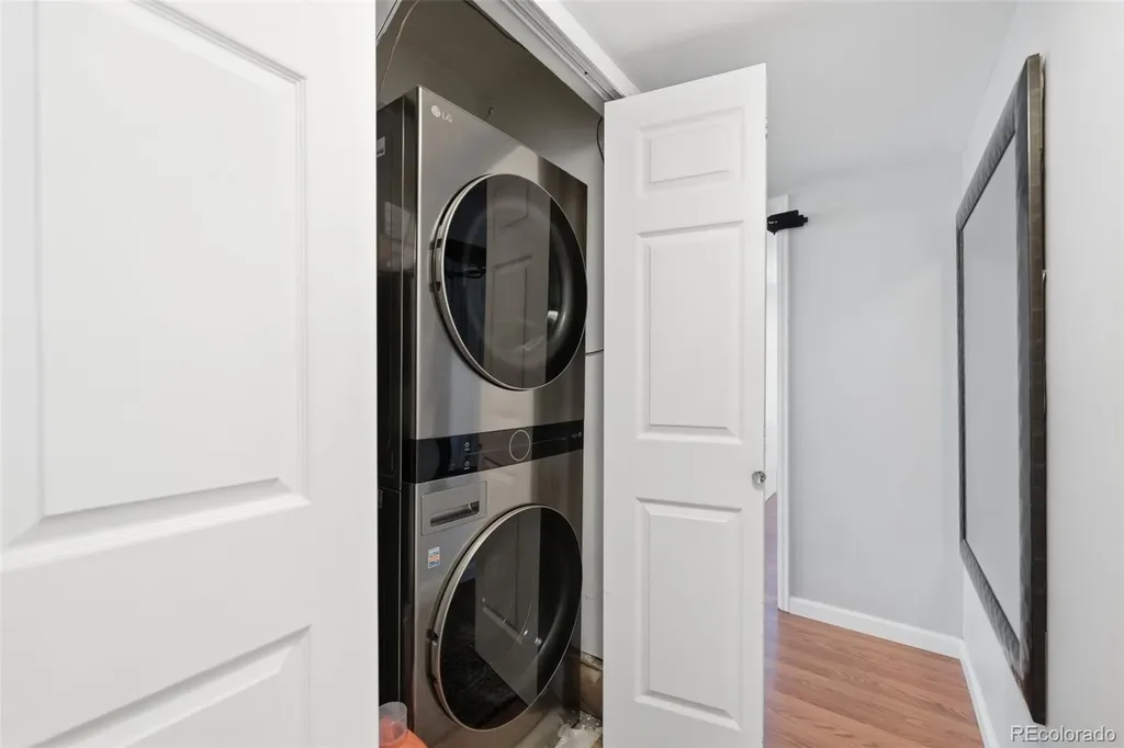 6702 S Ivy Way Centennial CO 80112