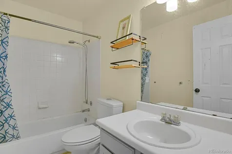 2585 S Truckee Way Aurora CO 80013