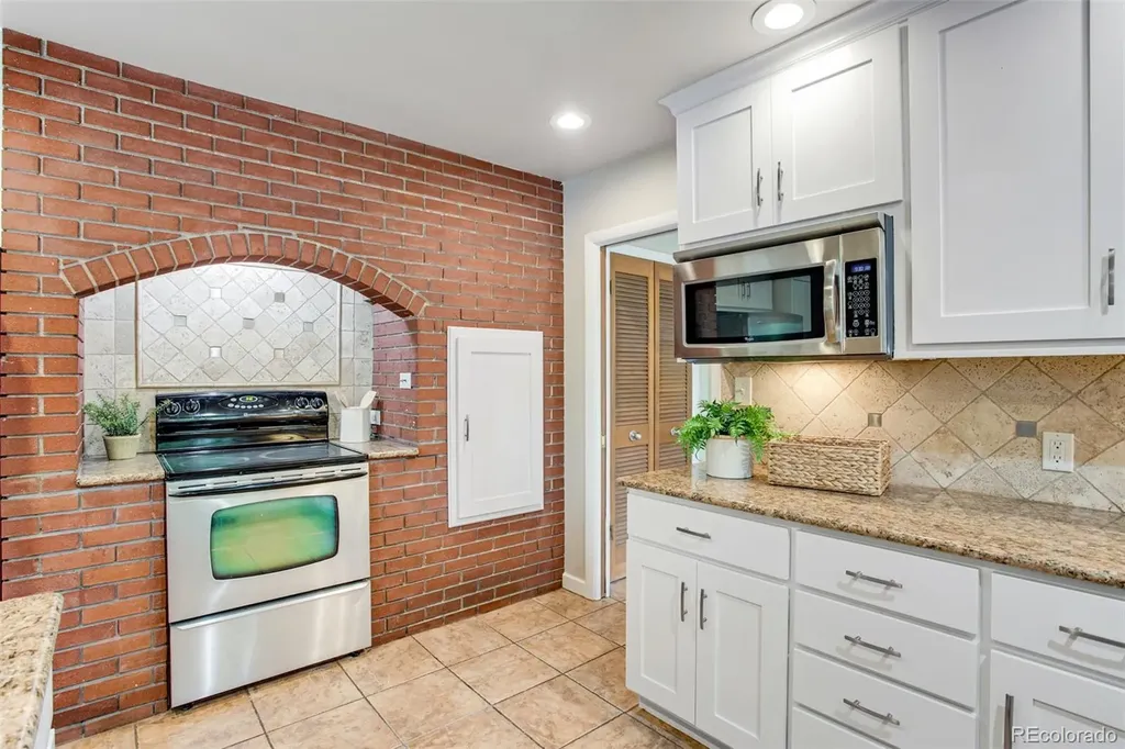 904 Edwards Street Fort Collins CO 80524
