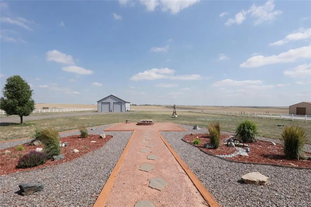 38149 E 149th Place Keenesburg CO 80643