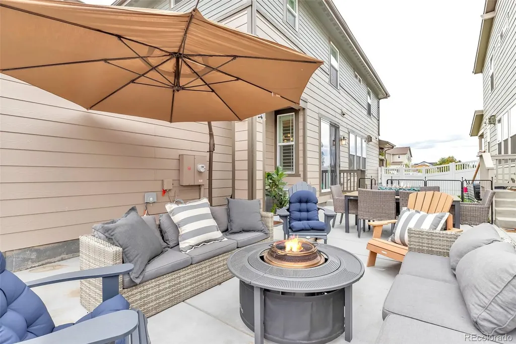2428 Yukon Drive Longmont CO 80504