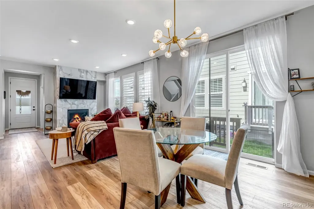 2428 Yukon Drive Longmont CO 80504