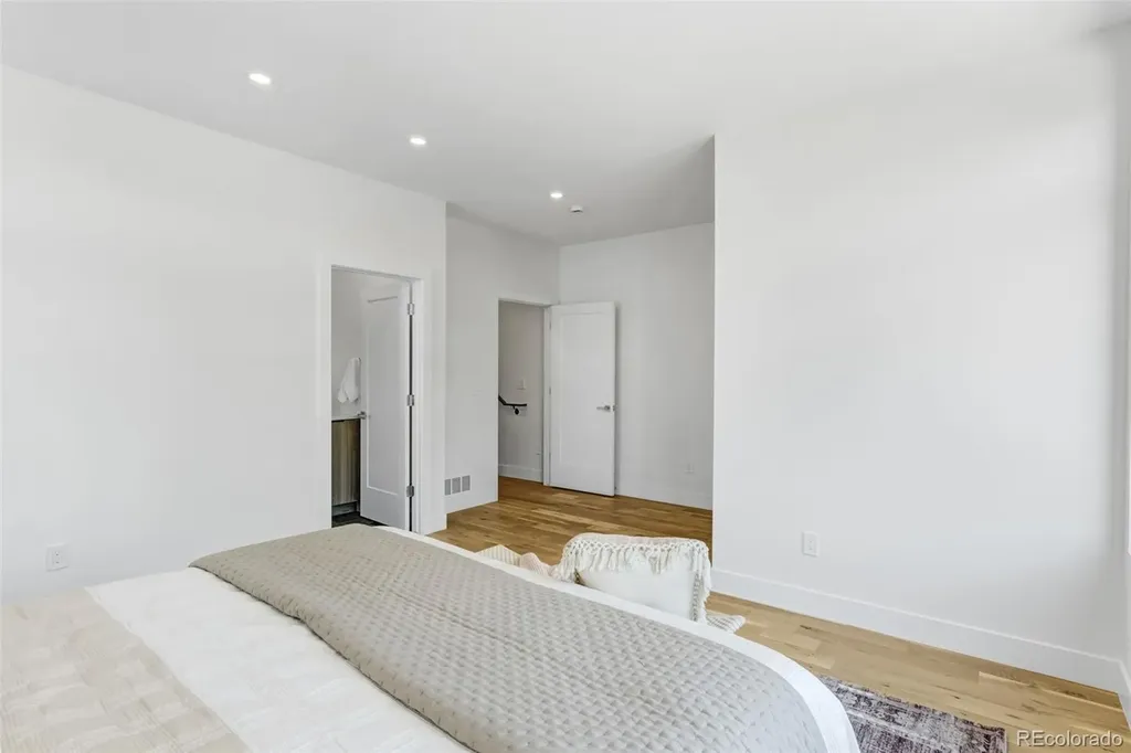 1446 Stuart Street Denver CO 80204