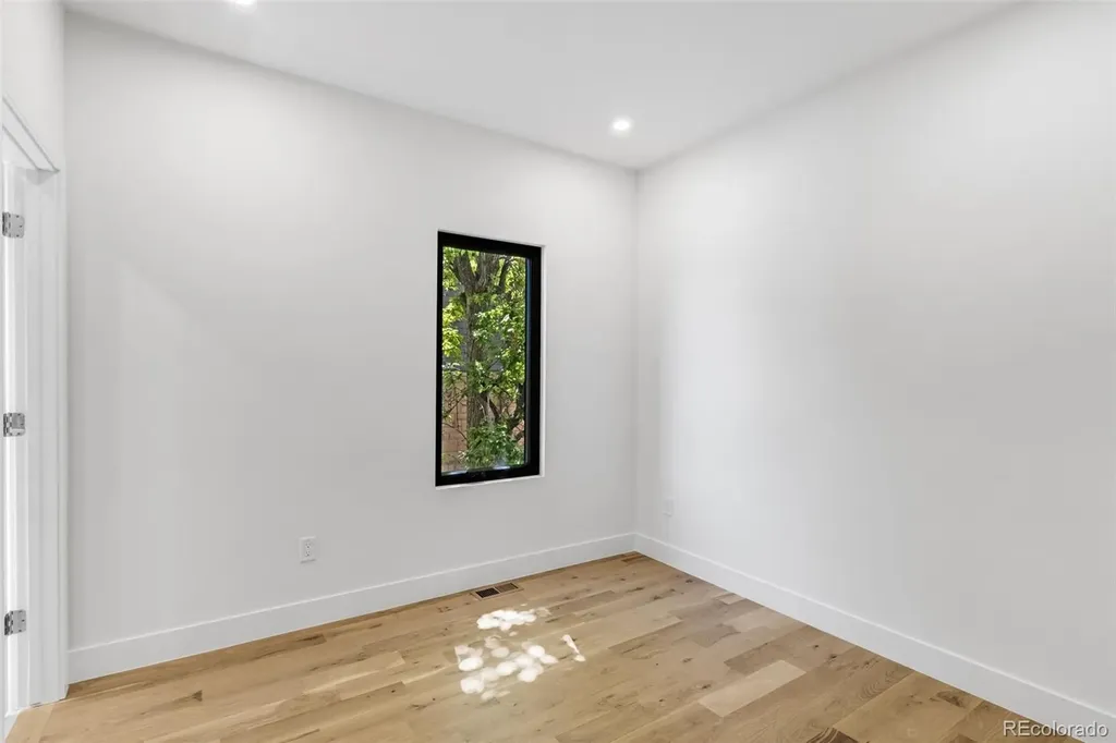 1446 Stuart Street Denver CO 80204