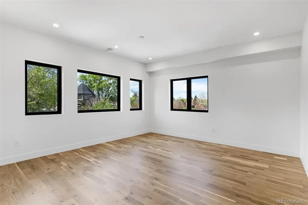 1446 Stuart Street Denver CO 80204
