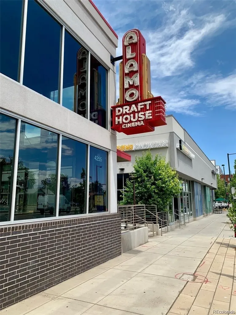 1446 Stuart Street Denver CO 80204