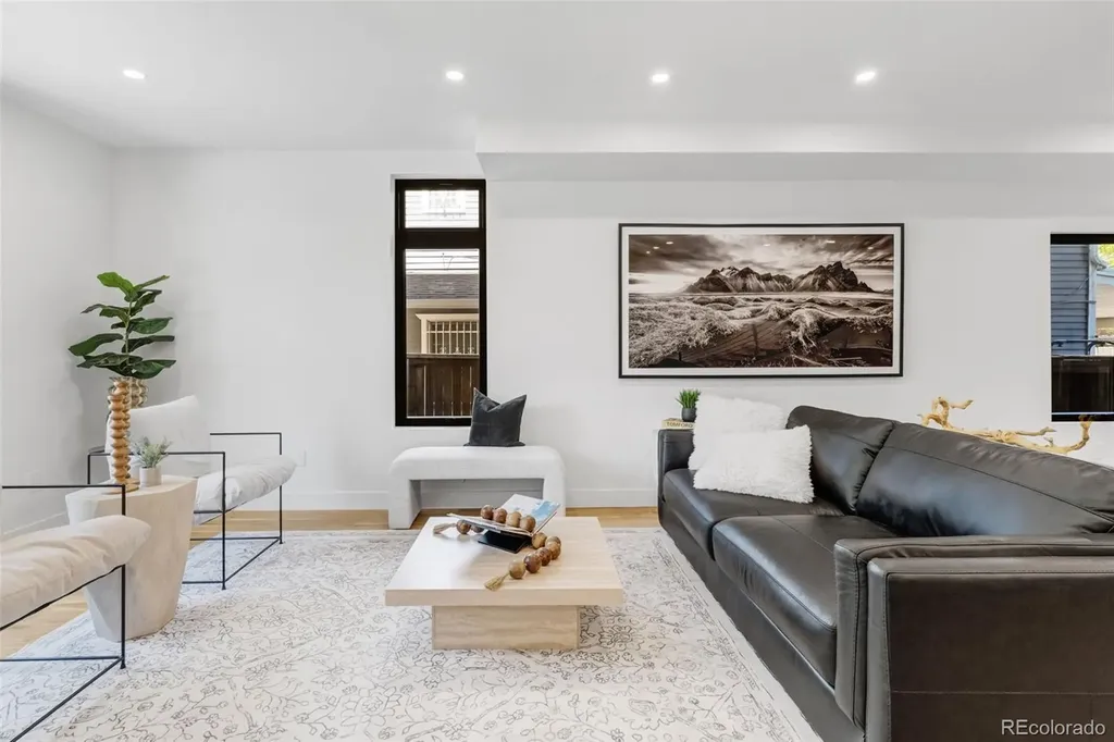1446 Stuart Street Denver CO 80204