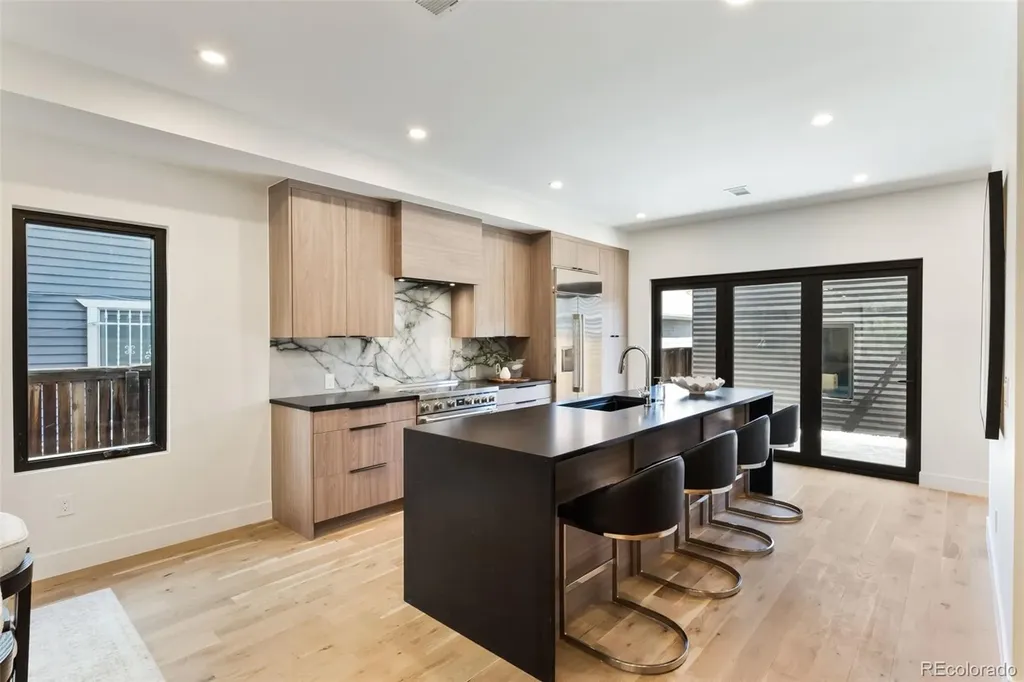 1446 Stuart Street Denver CO 80204