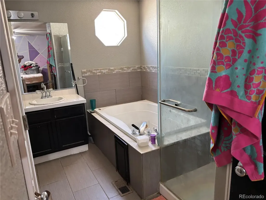 11373 Oakland Drive Henderson CO 80640