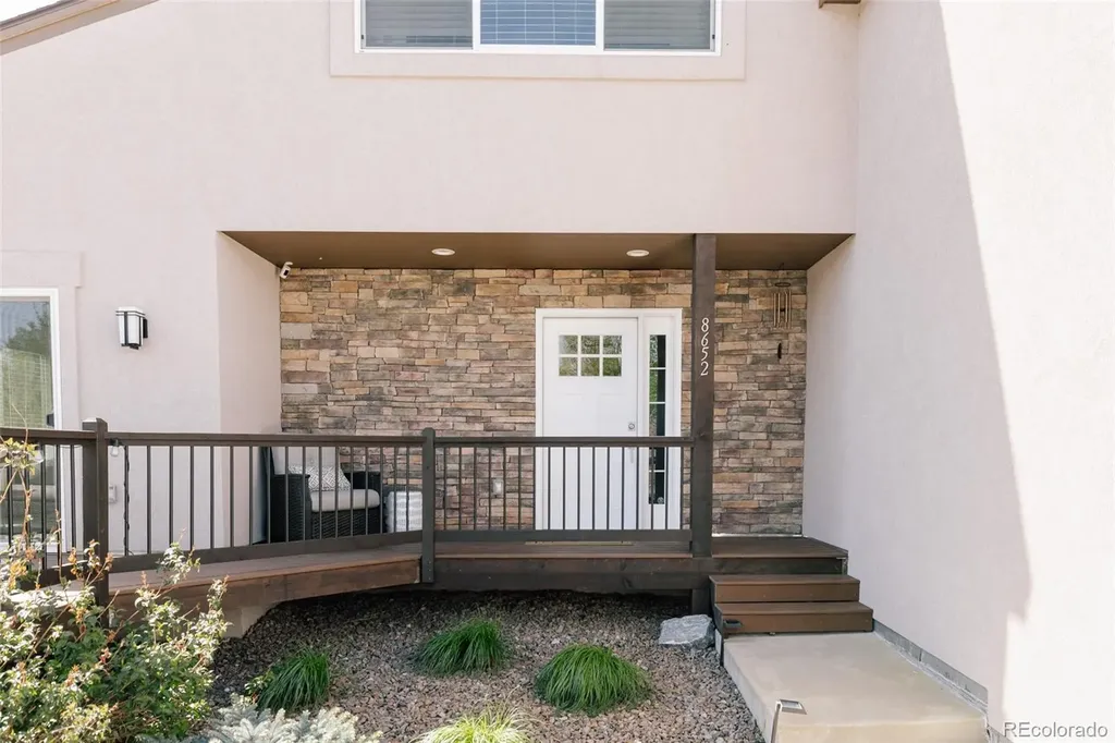 8652 W 49th Place Arvada CO 80002