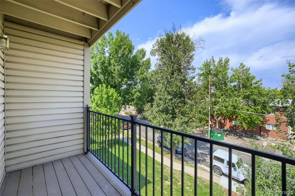 6021 Yarrow Street Arvada CO 80004