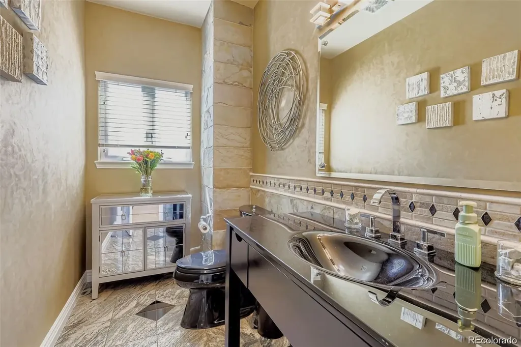 8407 S Parfet Court Littleton CO 80127