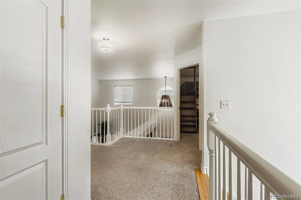8407 S Parfet Court Littleton CO 80127