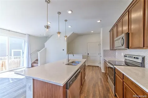 6253 N Liverpool Street Aurora CO 80019