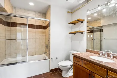 2715 Blake Street Denver CO 80205