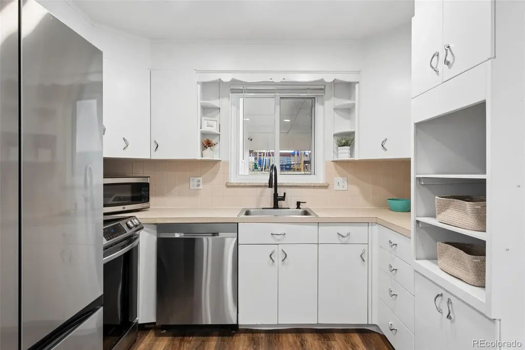 3148 E Maplewood Avenue Centennial CO 80121