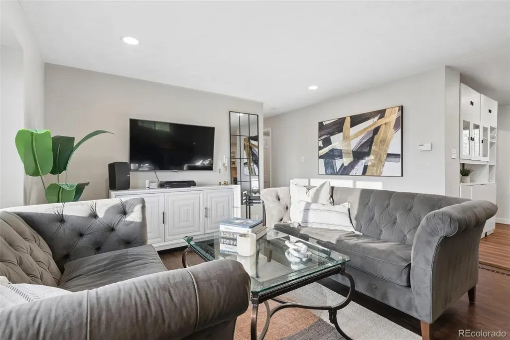 3148 E Maplewood Avenue Centennial CO 80121