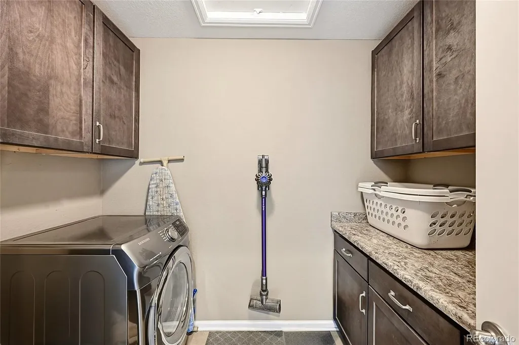 9645 Bellaire Lane Denver CO 80229